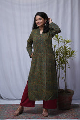 Vanya Ajrakh Cotton Green Straight Kurta
