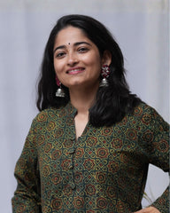 Vanya Ajrakh Cotton Green Straight Kurta