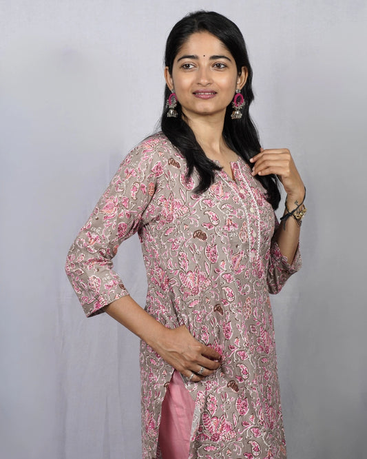 Samaira Pink Cotton Straight Kurta