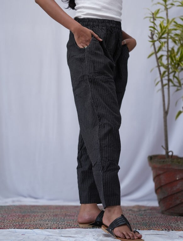 Katha Black Relaxed Pants