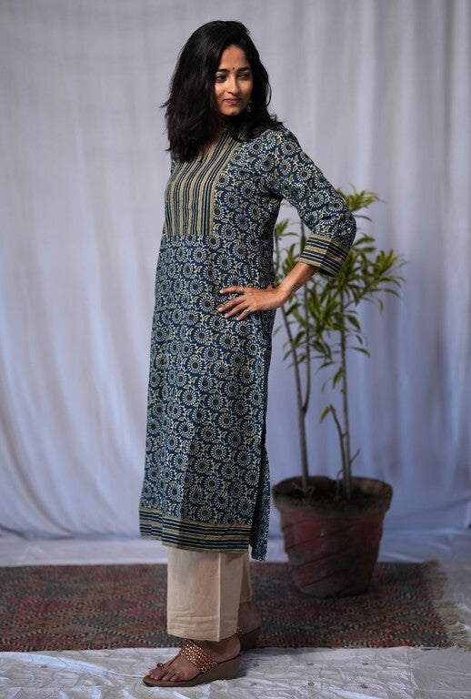Eshana Ajrakh Cotton Blue Straight Kurta