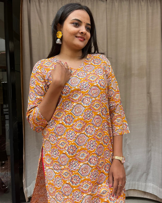 Ganga Yellow Cotton Straight Kurta