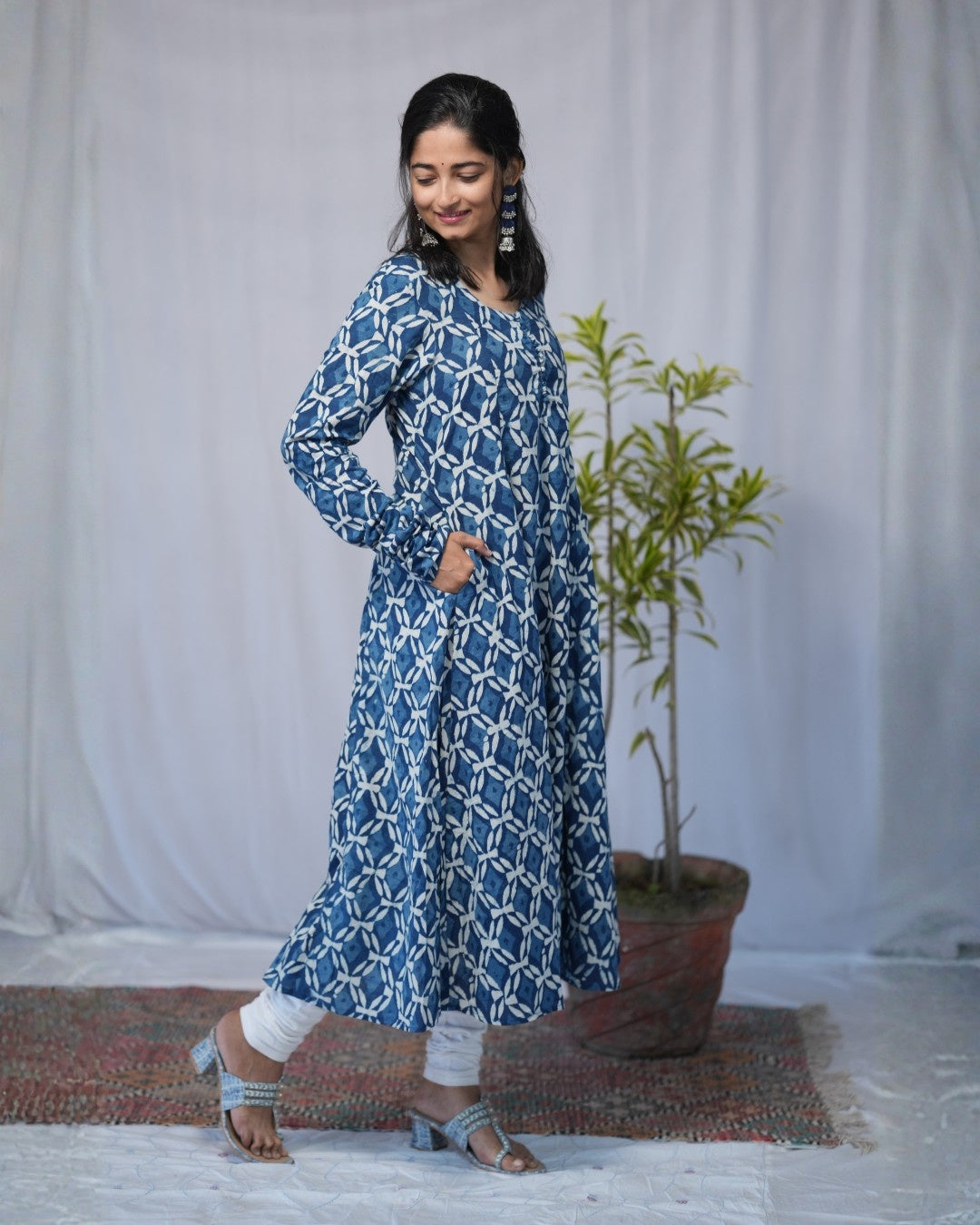 indigo cotton chudi sleeves kali kurta   