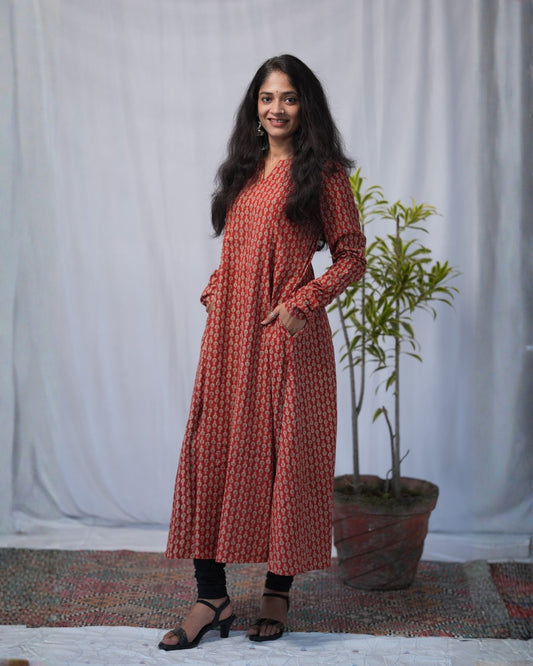 bagru cotton red chudi sleeves kali kurta  