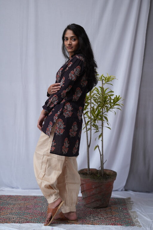 beige cotton silk pant     
