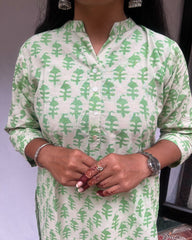 Jyothi Green Cotton Straight Kurta