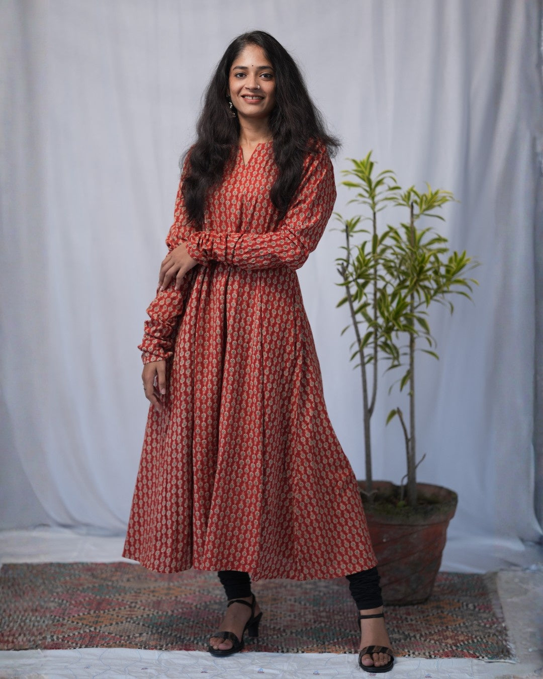 bagru cotton red chudi sleeves kali kurta  