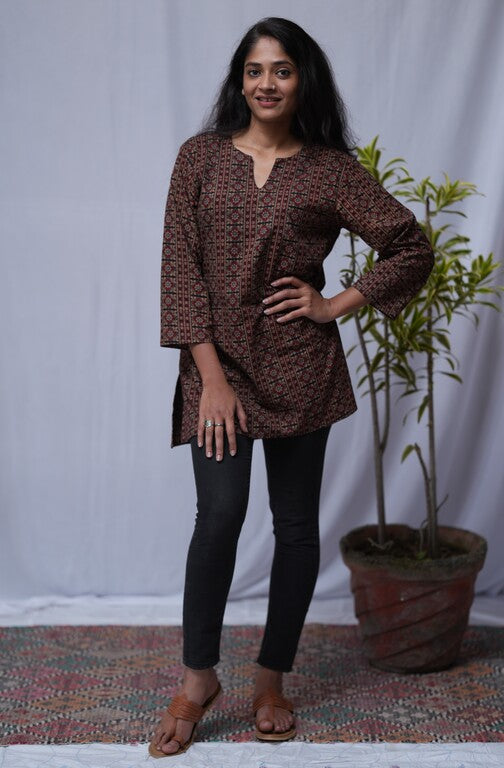 Rati Cotton Brown Straight Short Top Kurti