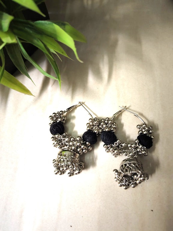black hoop earrings      