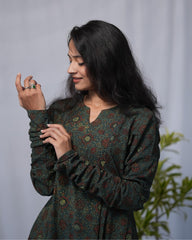 Aarvi Ajrakh Cotton Green Chudi Sleeves Kali Kurta