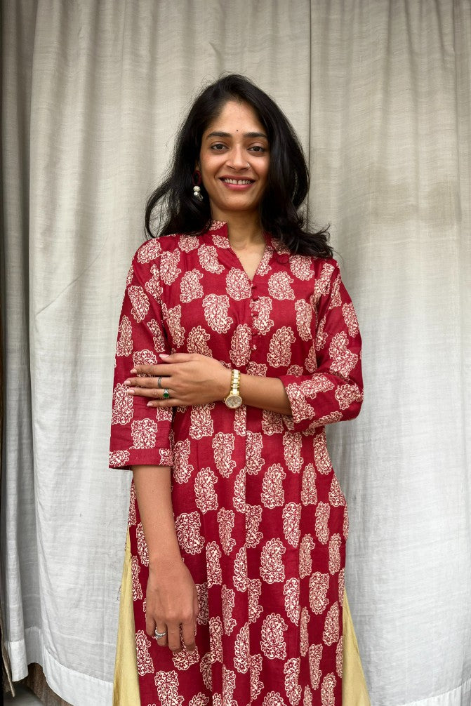 Rutvi Maroon Cotton Straight Kurta