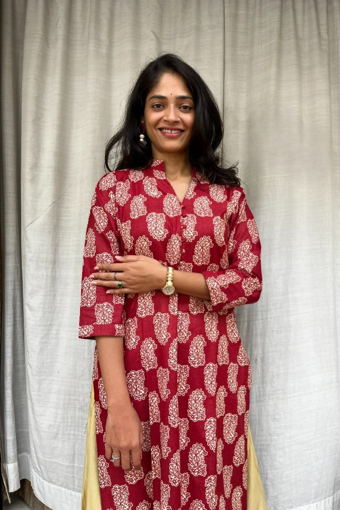 Rutvi Maroon Cotton Straight Kurta