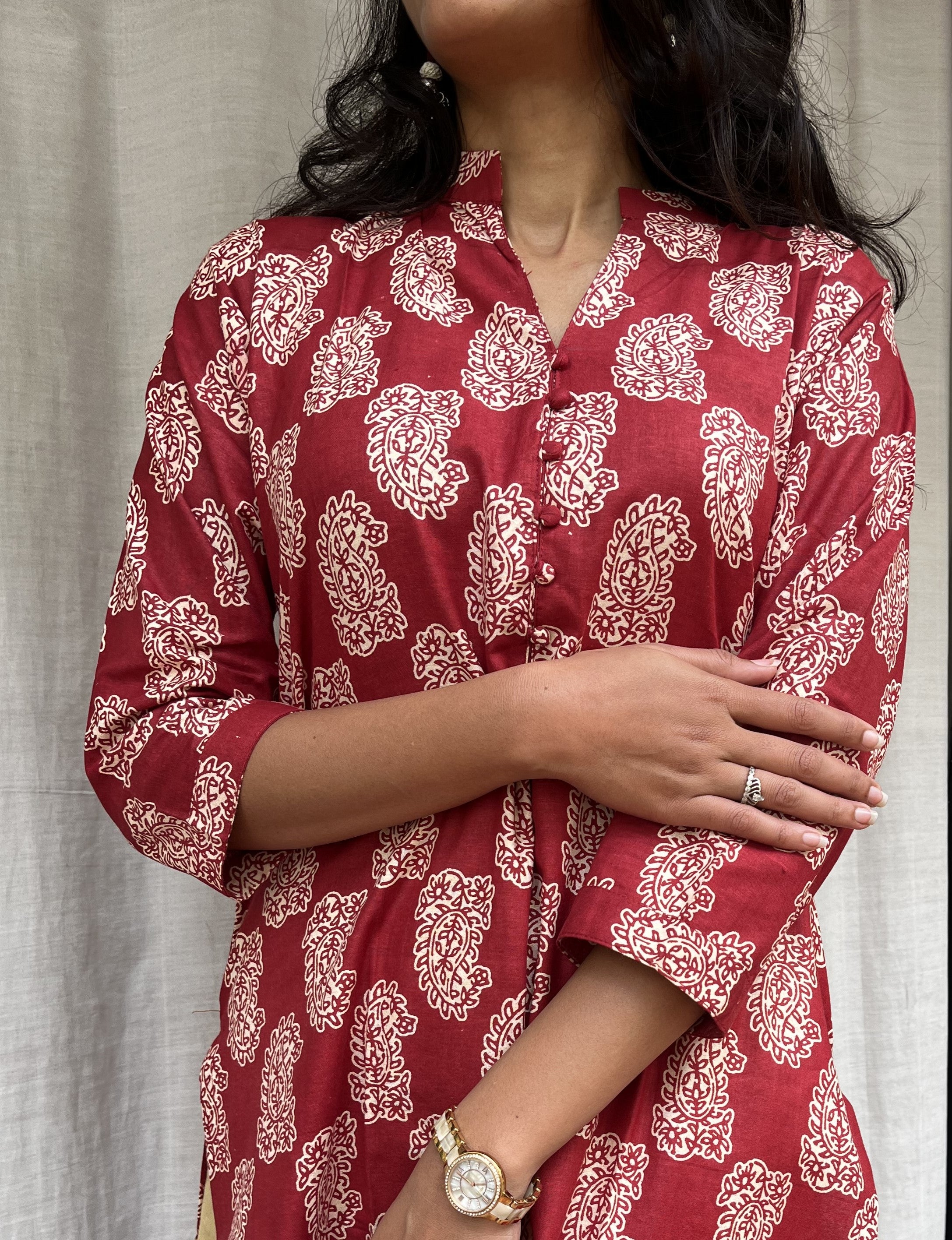 Rutvi Maroon Cotton Straight Kurta