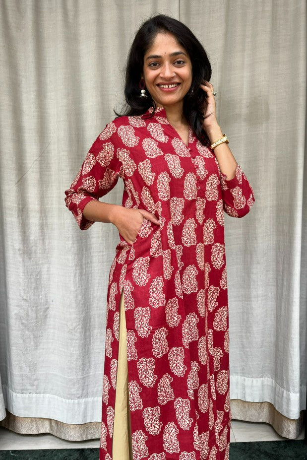 Rutvi Maroon Cotton Straight Kurta
