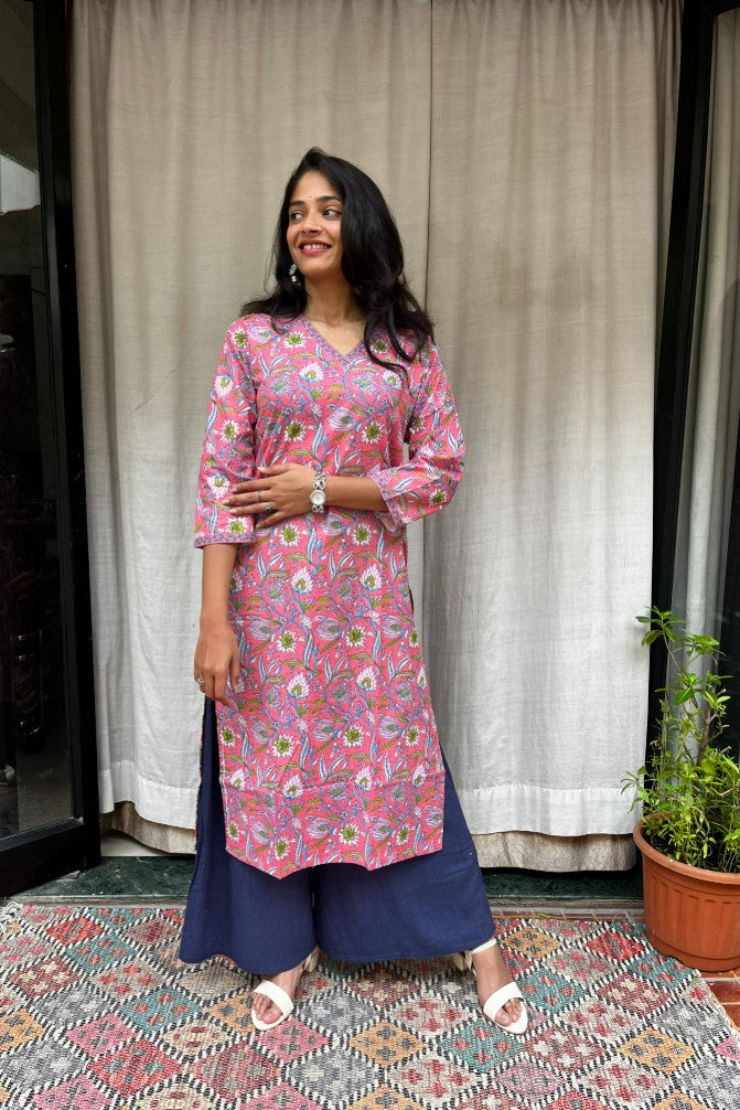 Ganga Pink Cotton Straight Kurta