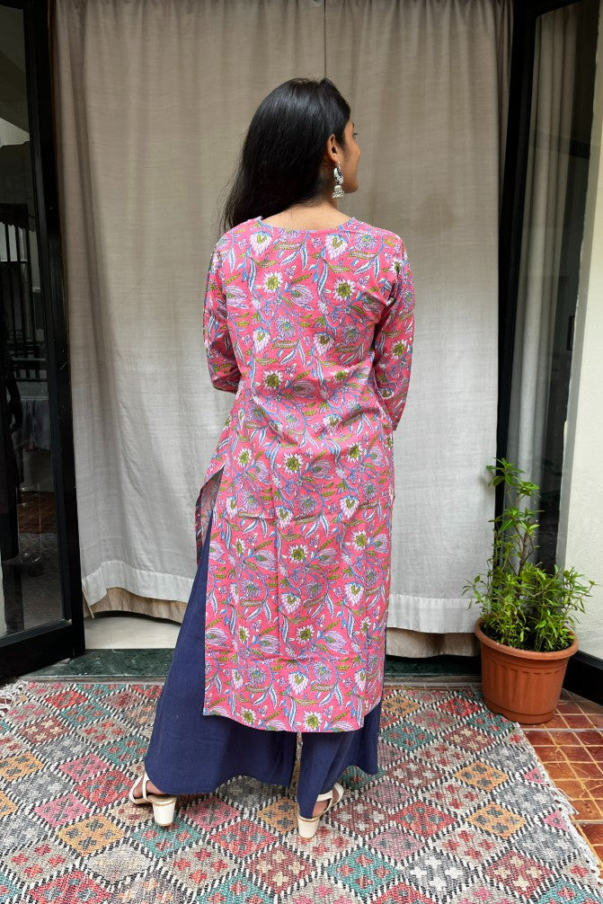 Ganga Pink Cotton Straight Kurta