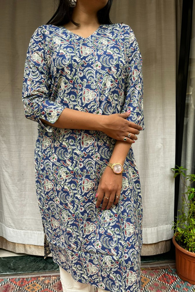 Gayatri Blue Cotton Straight Kurta