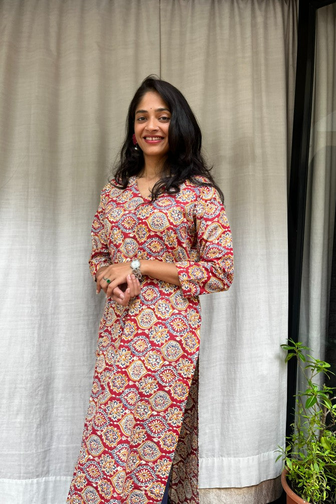 Radha Red Cotton Straight Kurta