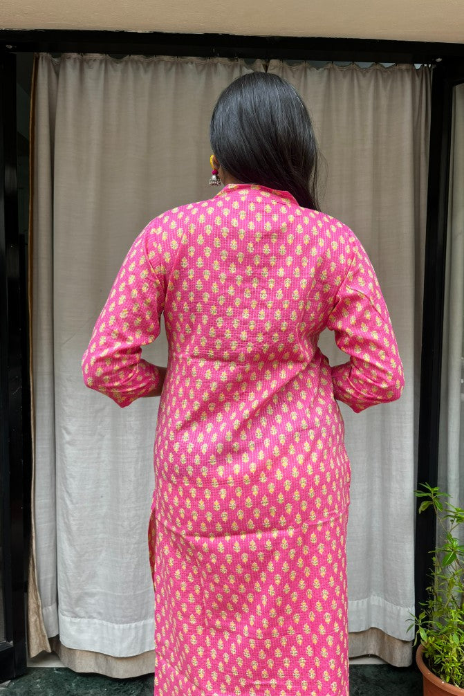 Rutvi Pink Cotton Straight Kurta