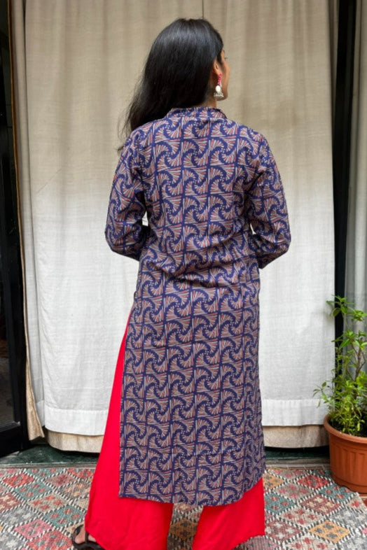 Rutvi Blue Cotton Straight Kurta