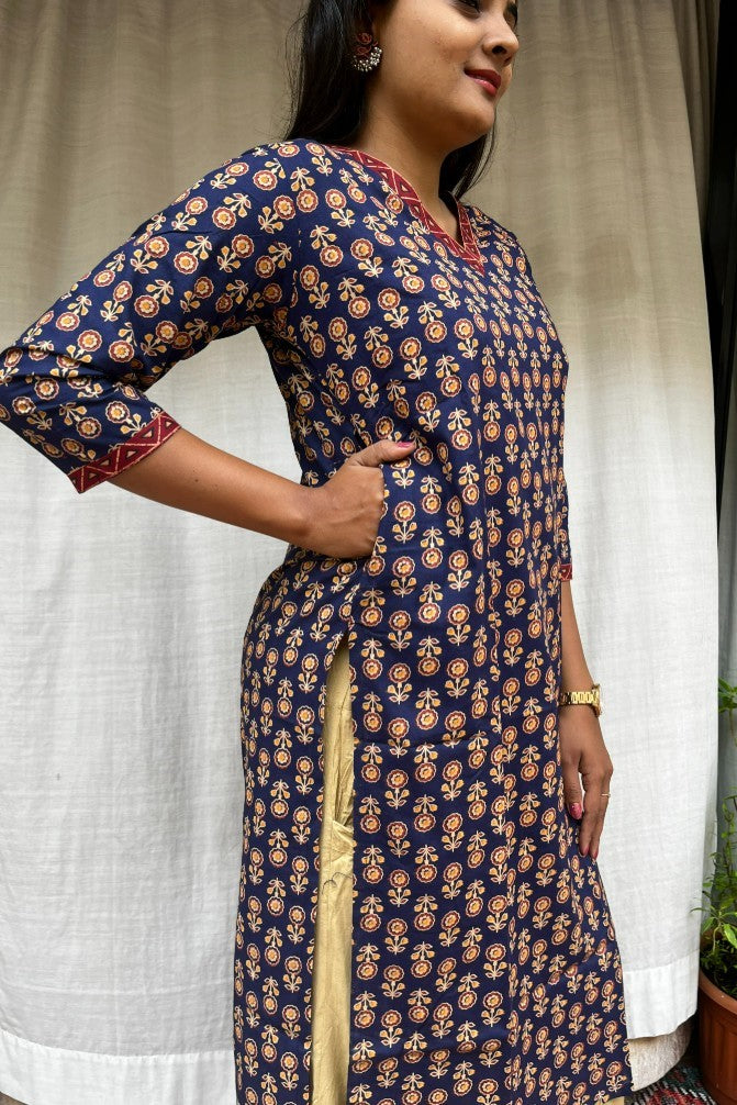 Ganga Blue Cotton Straight Kurta