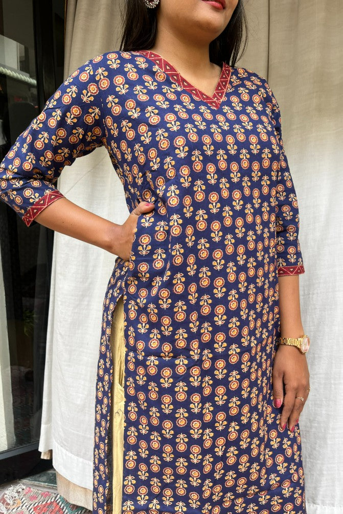 Ganga Blue Cotton Straight Kurta