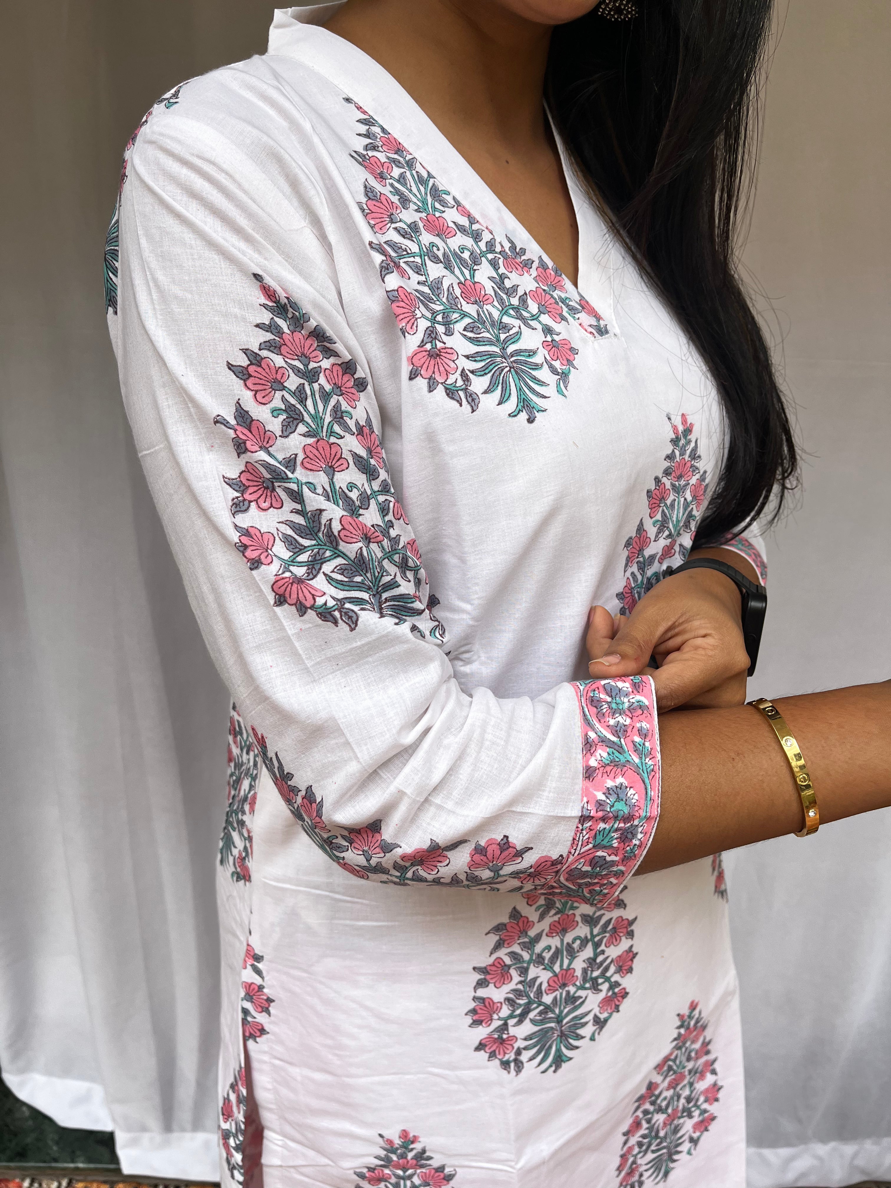 Mughal Handblock Pink Butta Cotton Straight Kurta
