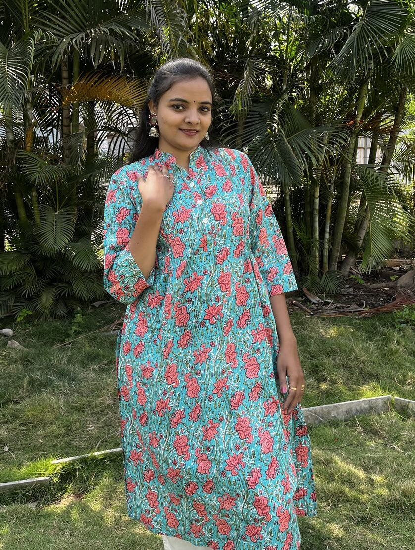 Saina Cotton Blue Straight Kurta