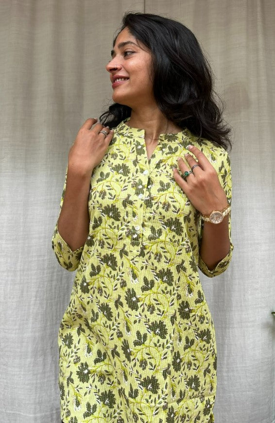 Sakti Green Cotton Short Top Kurti