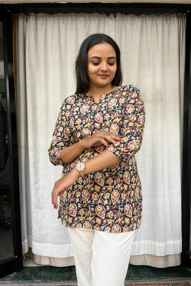 Devki Black Cotton Short Top Kurti. Hip covering for every day wear 