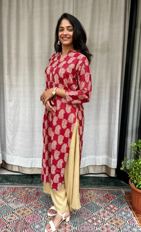 Rutvi Maroon Cotton Straight Kurta