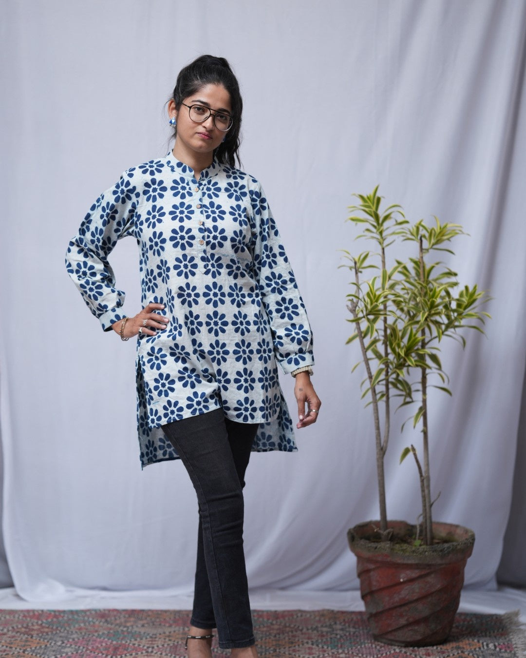 dabu indigo cotton short top    