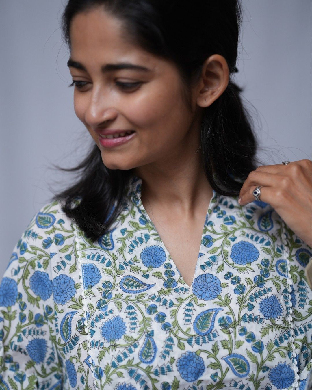 sanganeri blue a line short top   