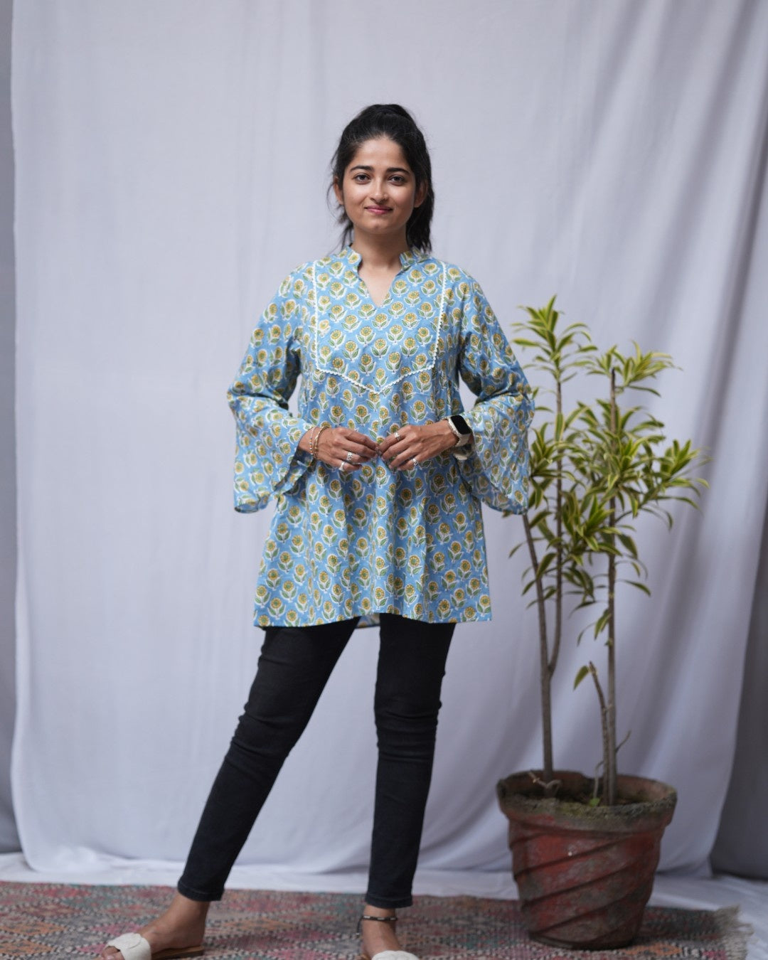 sanganeri cotton blue short top    
