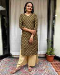Radha Green Cotton Straight Kurta