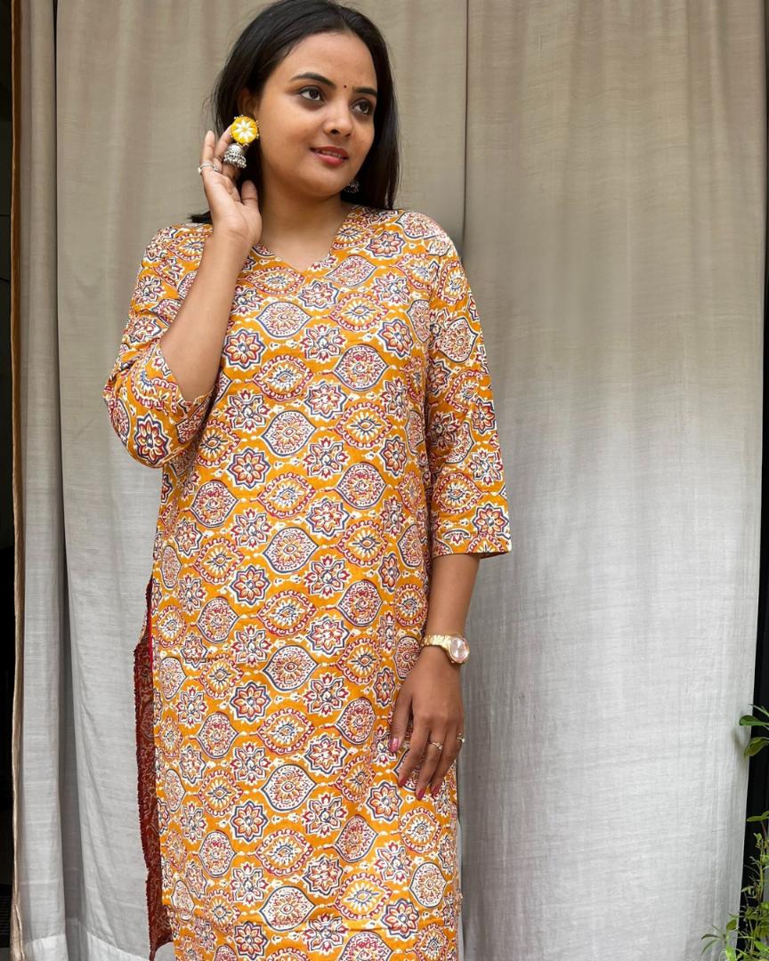 Ganga Yellow Cotton Straight Kurta