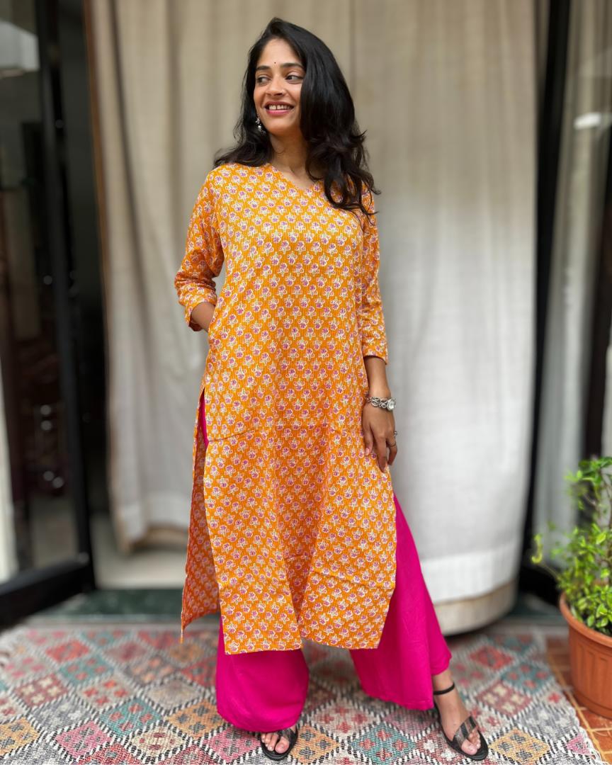 Gayatri Yellow Cotton Straight Kurta