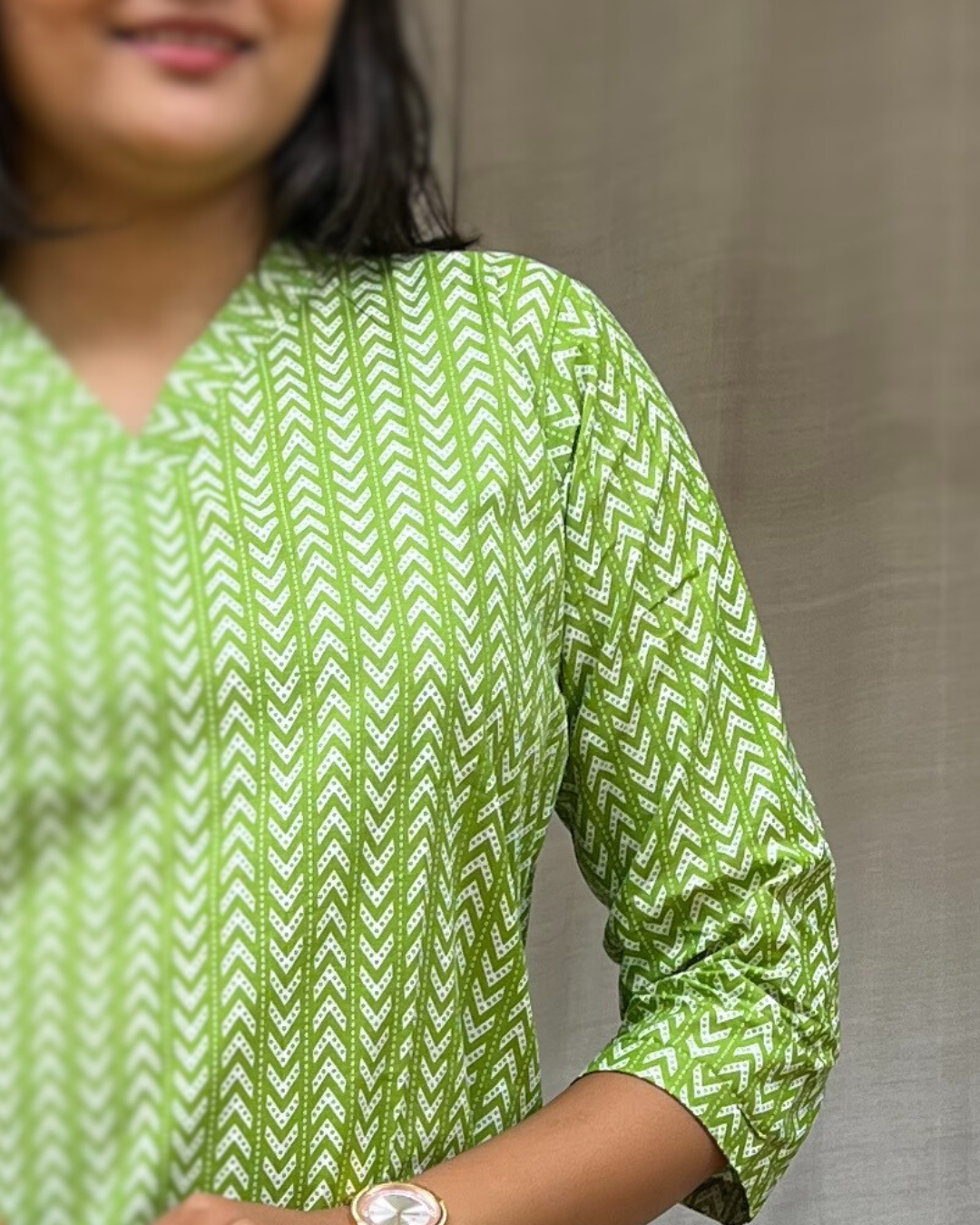 Girija Green Cotton Short Top Kurti