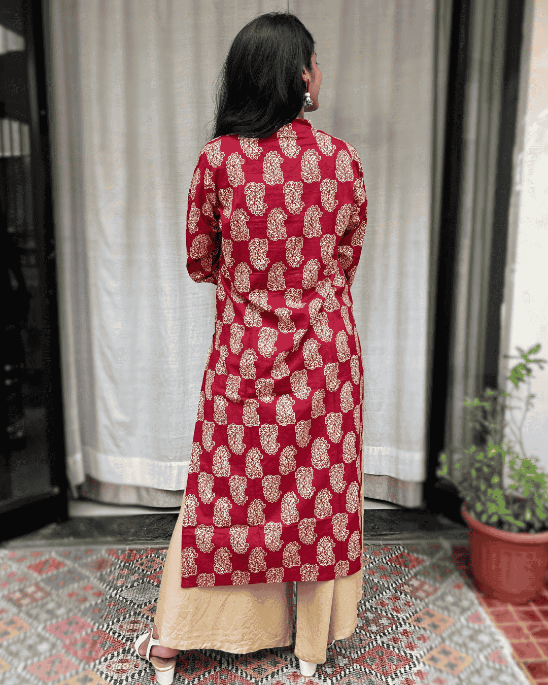 Rutvi Maroon Cotton Straight Kurta