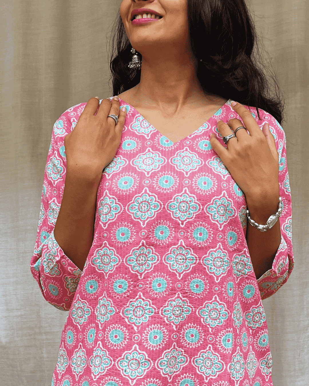 Gayatri Pink Cotton Straight Kurta