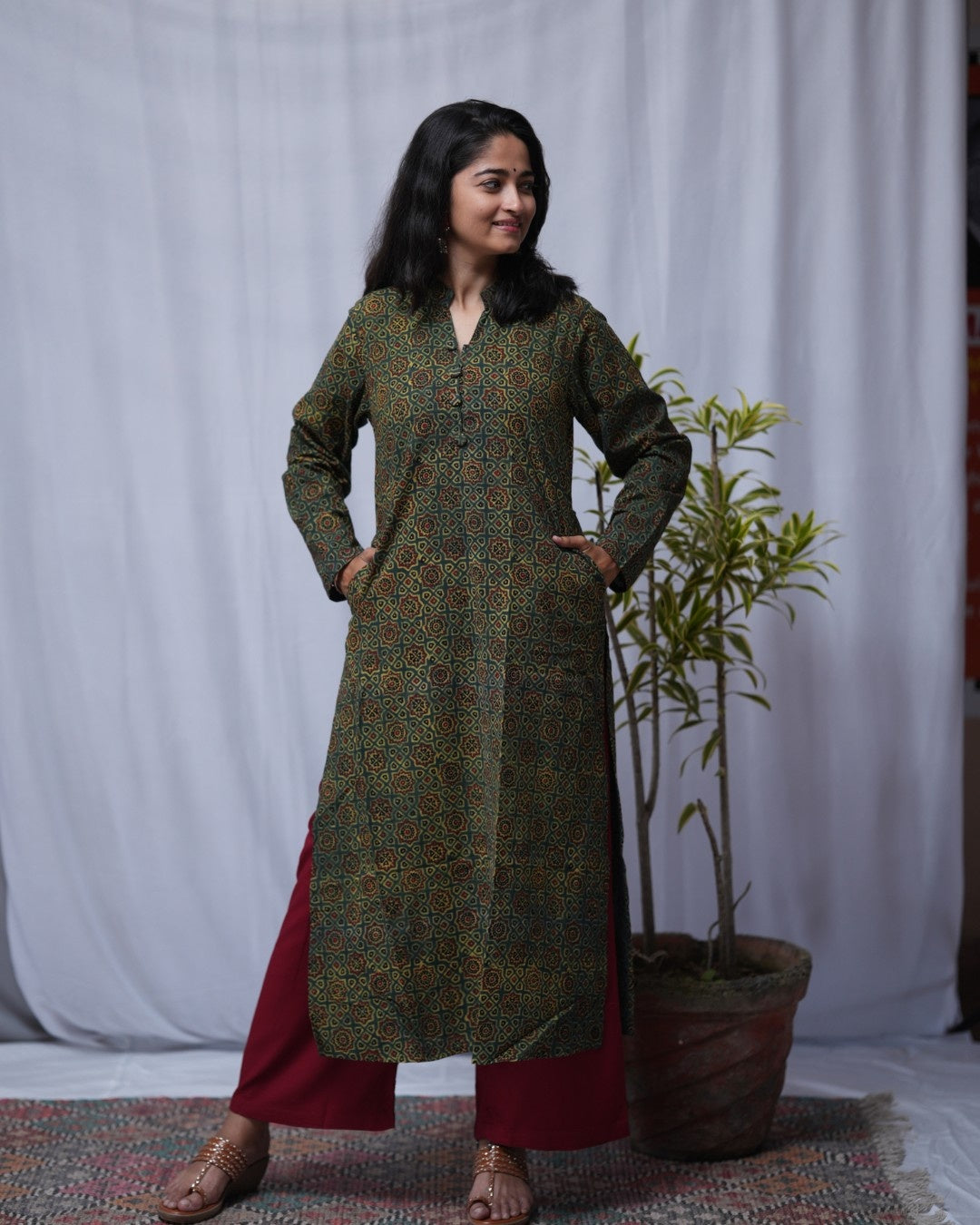 Vanya Ajrakh Cotton Green Straight Kurta