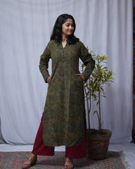 Vanya Ajrakh Cotton Green Straight Kurta