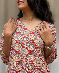 Radha Red Cotton Straight Kurta