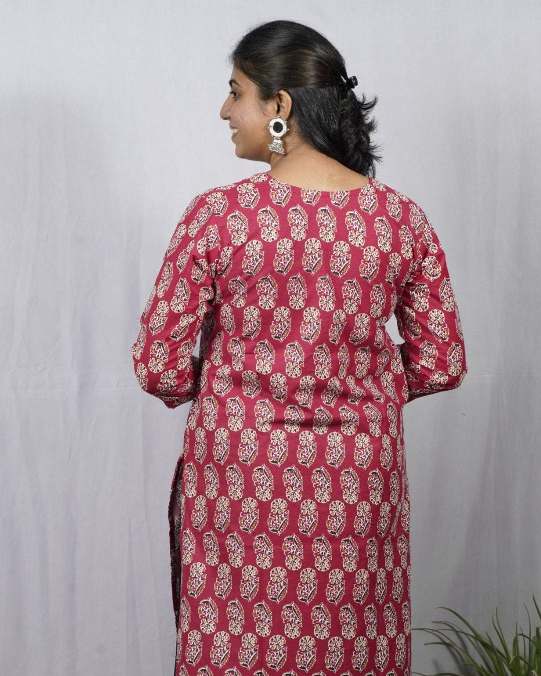 cotton red straight kurta     