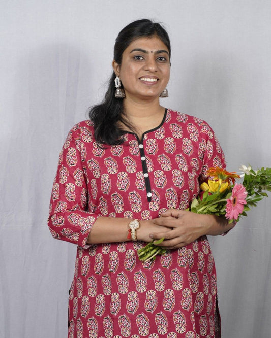 cotton red straight kurta     