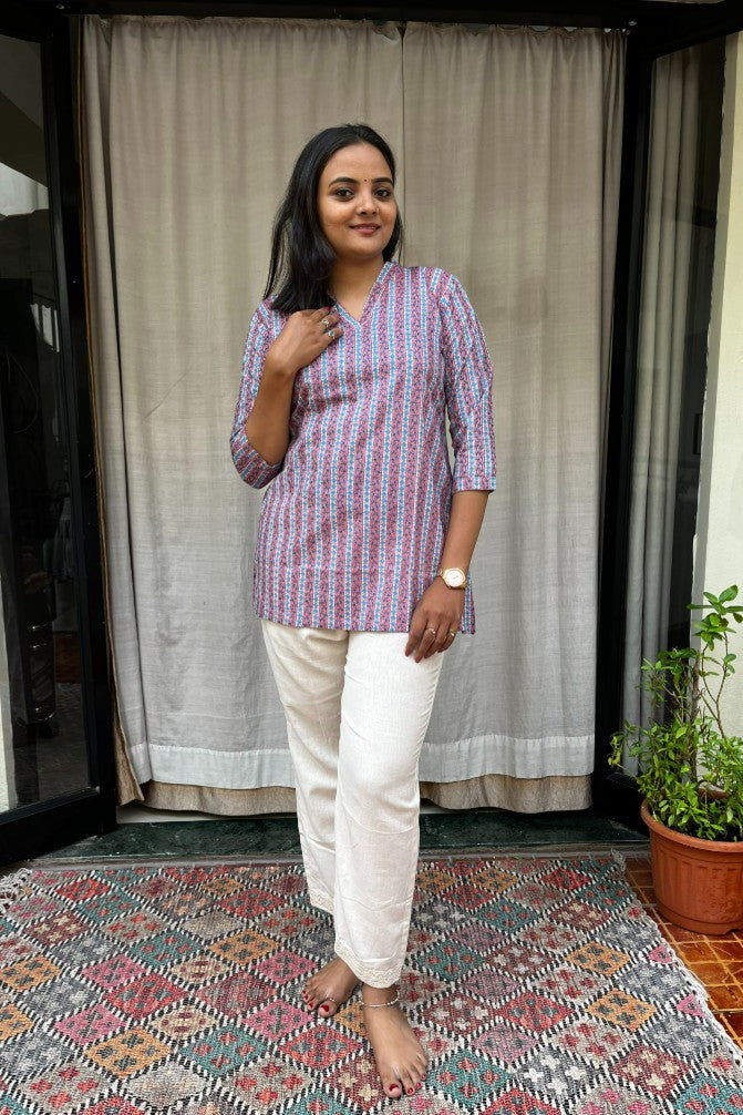 Girija Pink Cotton Short Top Kurti